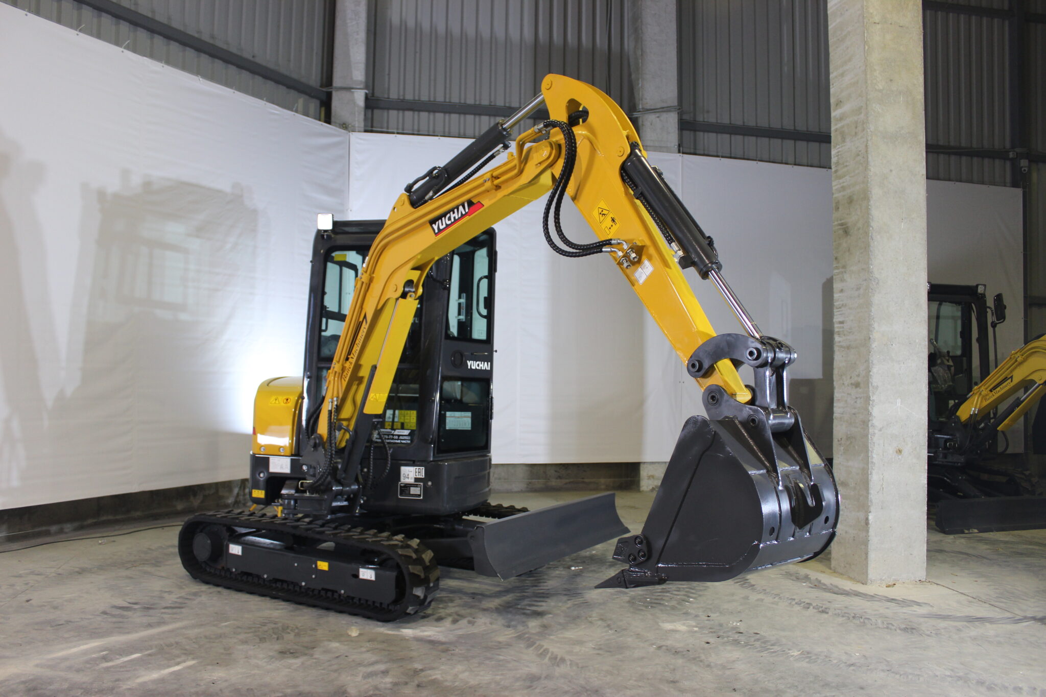 Мы провели первое практическое сопоставление мини-экскаваторов Yuchai и Zoomlion