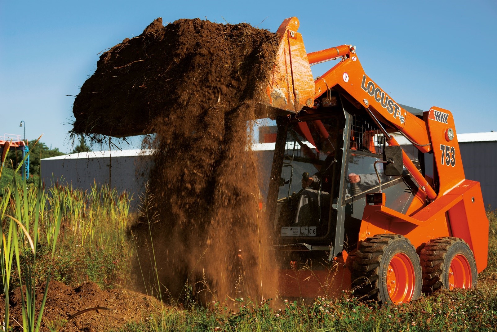 Минипогрузчик Locust L753 POWER SPEED+