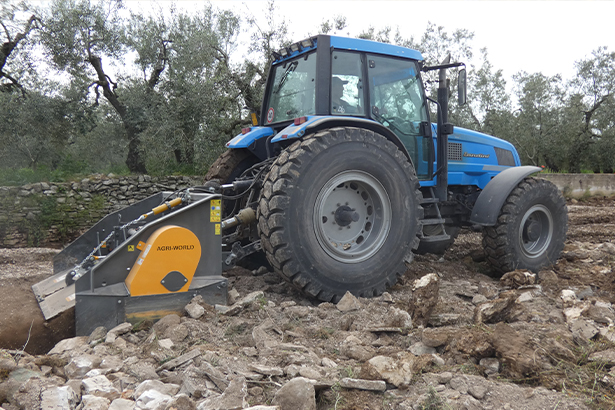 Измельчение камней на территории стало проще и эффективнее благодаря технологии завода Agri World