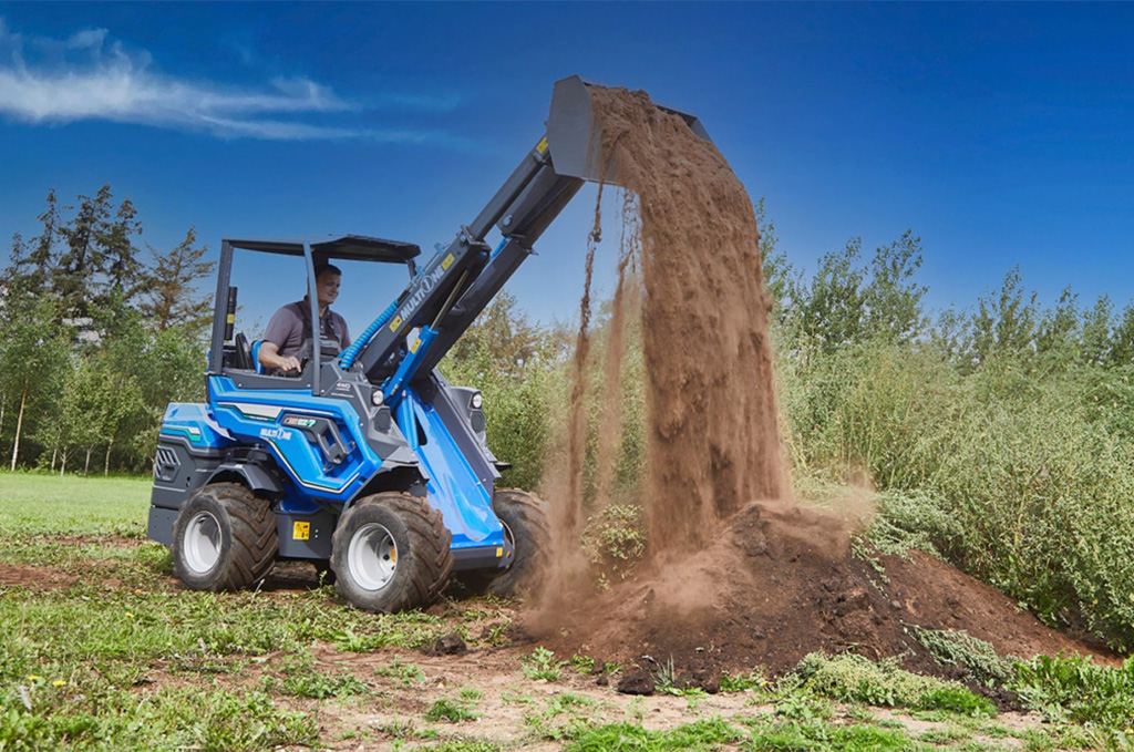 «Будущее уже наступило»! Смотреть обязательно: обзор на электрический минипогрузчик MultiOne серии EZ7