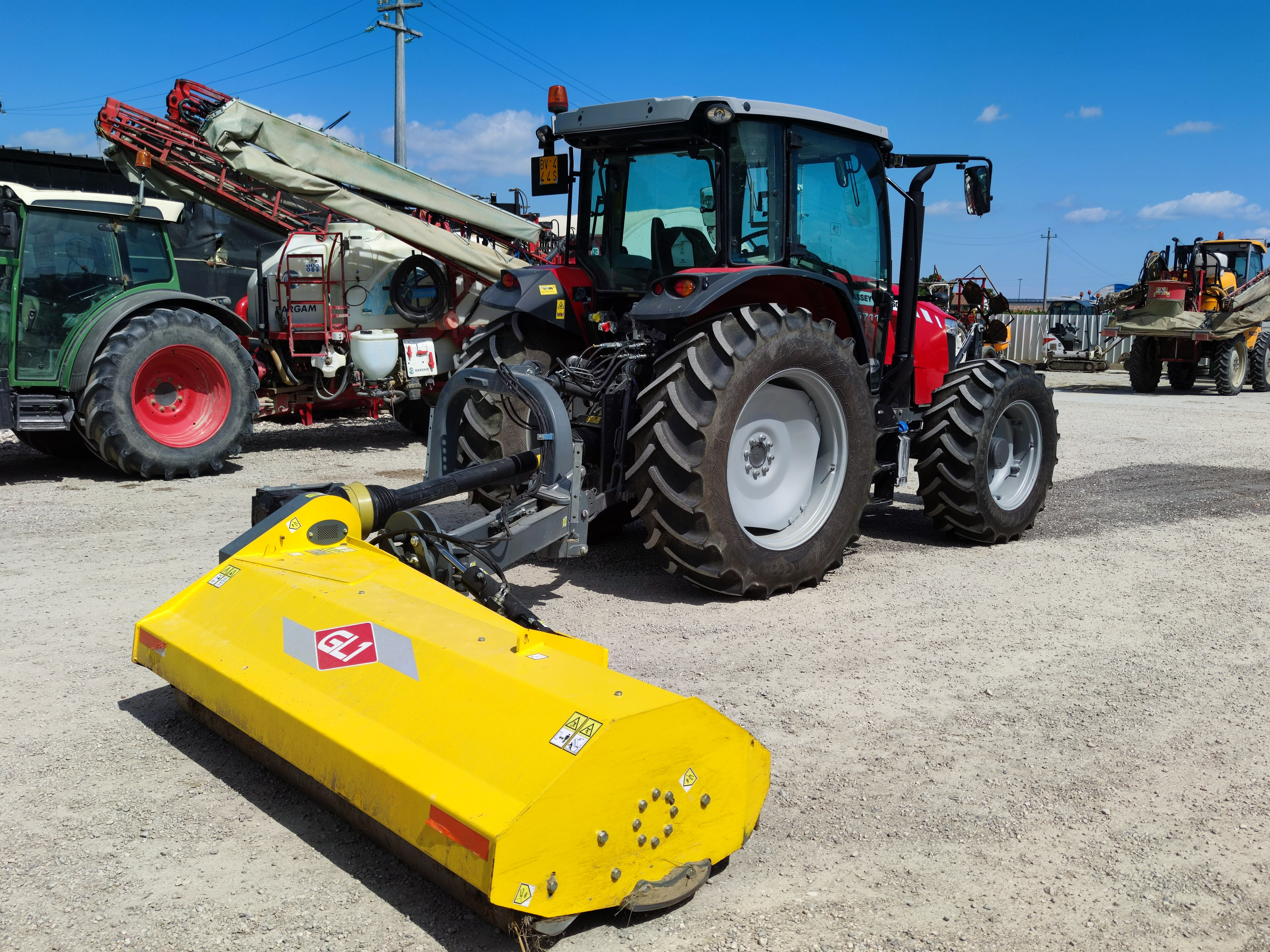 Косилка смещаемая GL1 Mustang