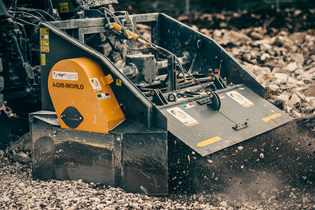 Агри Ворлд. Признанный лидер в вопросах корчевания пней и корней.