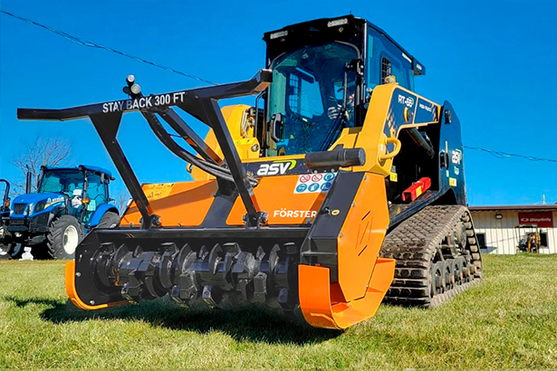 На склад прибывают новые мульчеры Forster!