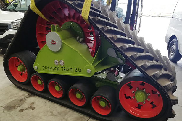 Увеличение урожайности до 20% за счет полугусеничного хода. Возможно! 