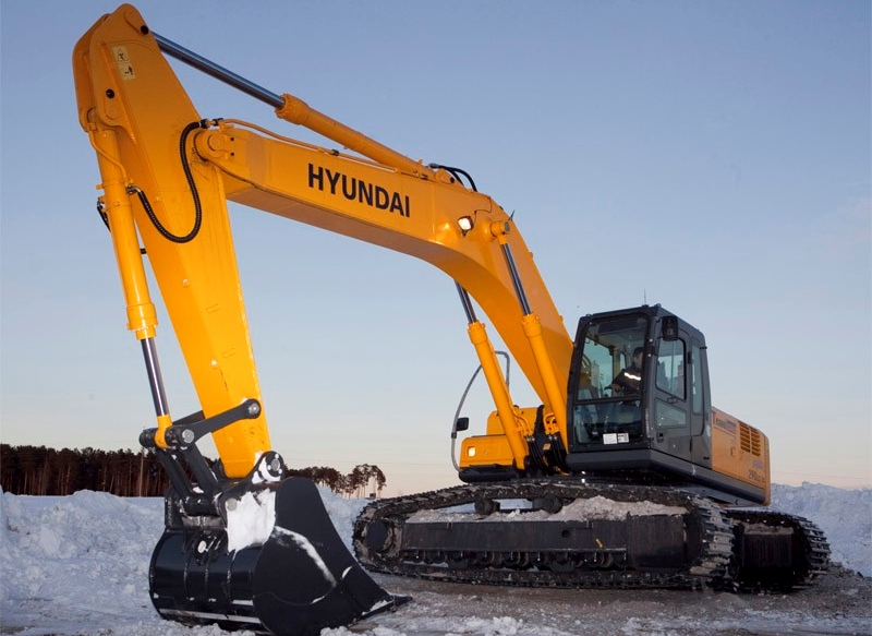 Гусеничный экскаватор  Hyundai R300LC-9SH