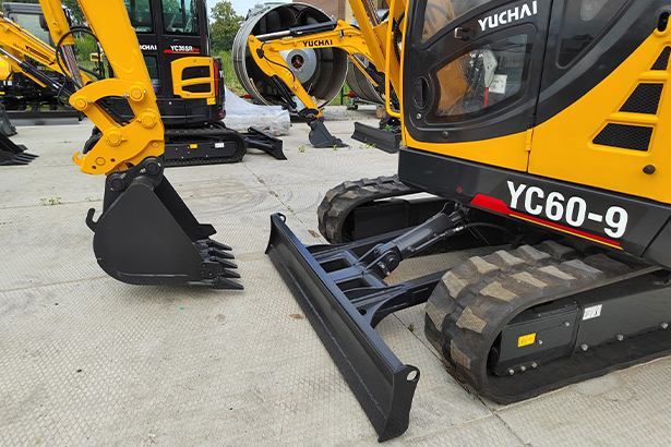 Миниэкскаваторы Yuchai уже на складе Baitek Machinery!