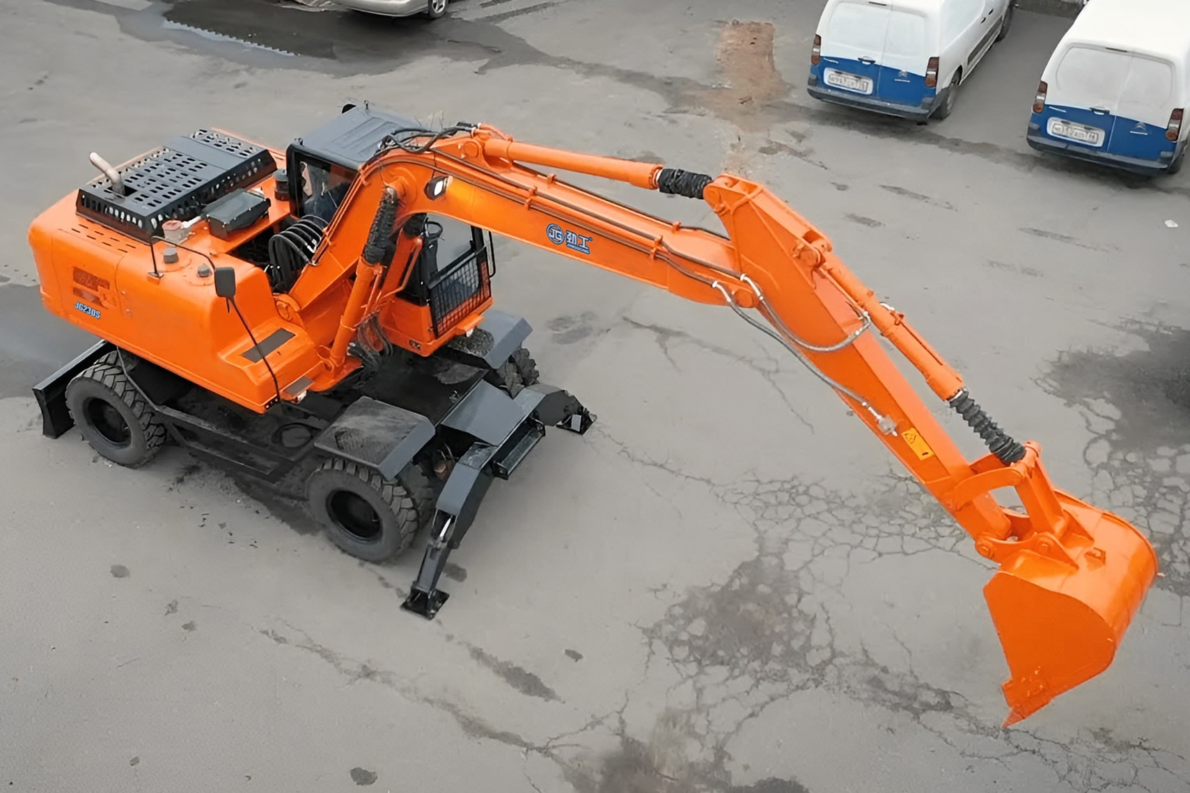 Экскаваторы JingGong для любых строительных площадок!