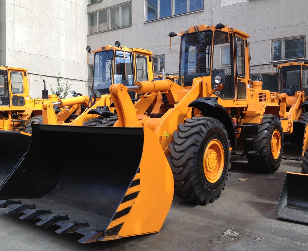 Фронтальный погрузчик Амкадор 352С